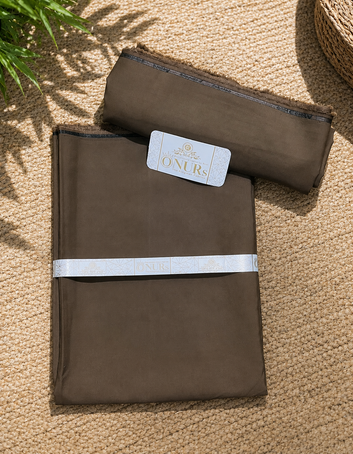 Four Seasons Wash & Wear (Brown)